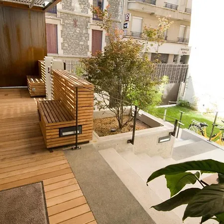 La * Grenoble